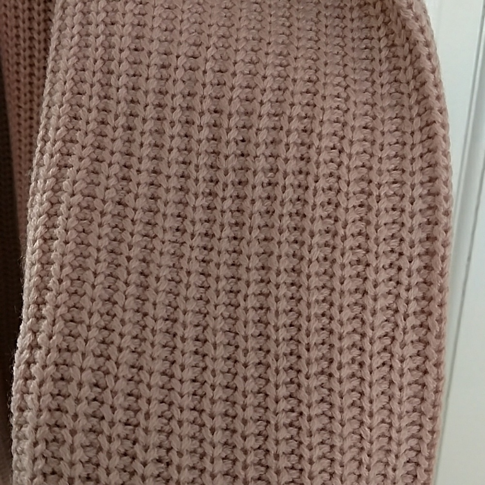 Cold Shoulder Sweater - Picture 3 of 3